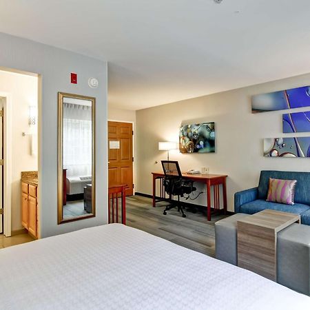 Homewood Suites By Hilton Stratford Ngoại thất bức ảnh