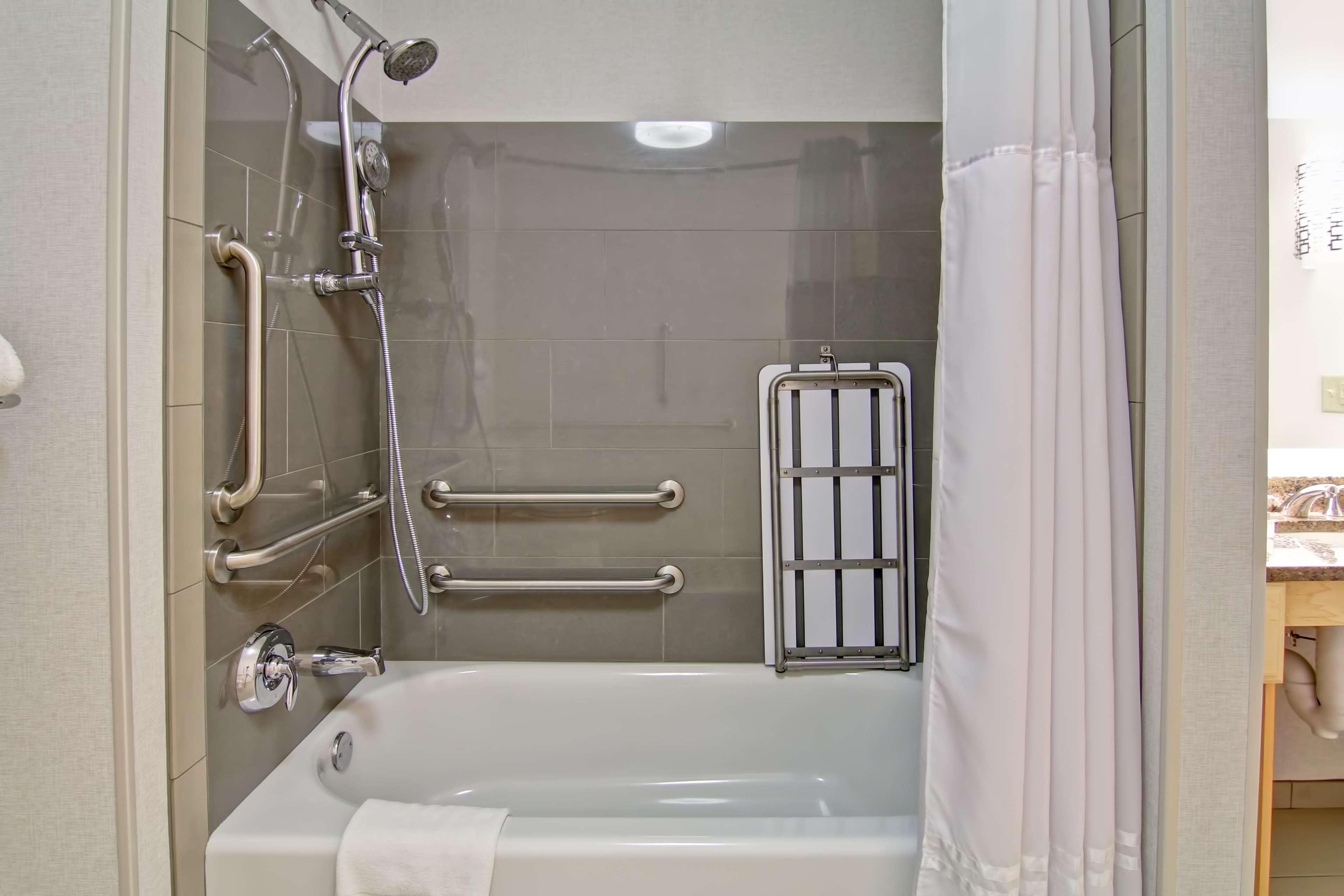 Homewood Suites By Hilton Stratford Ngoại thất bức ảnh