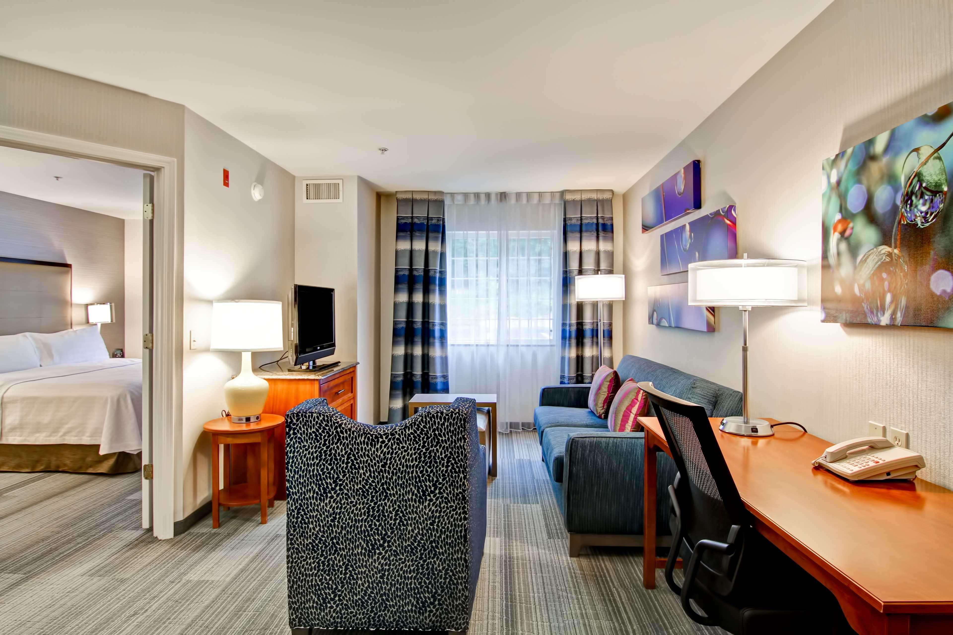Homewood Suites By Hilton Stratford Ngoại thất bức ảnh