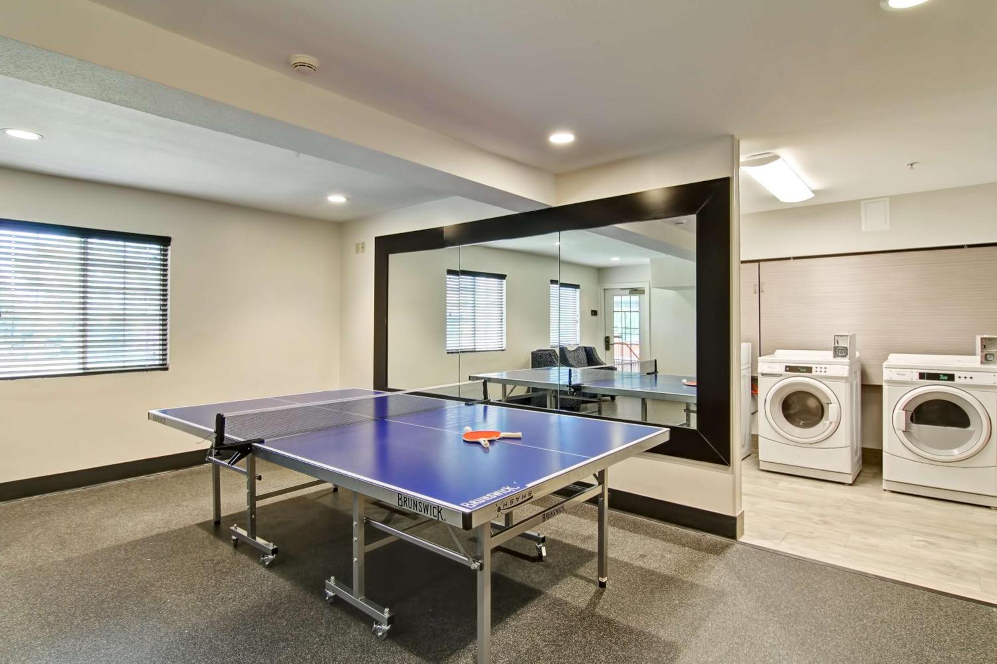 Homewood Suites By Hilton Stratford Ngoại thất bức ảnh